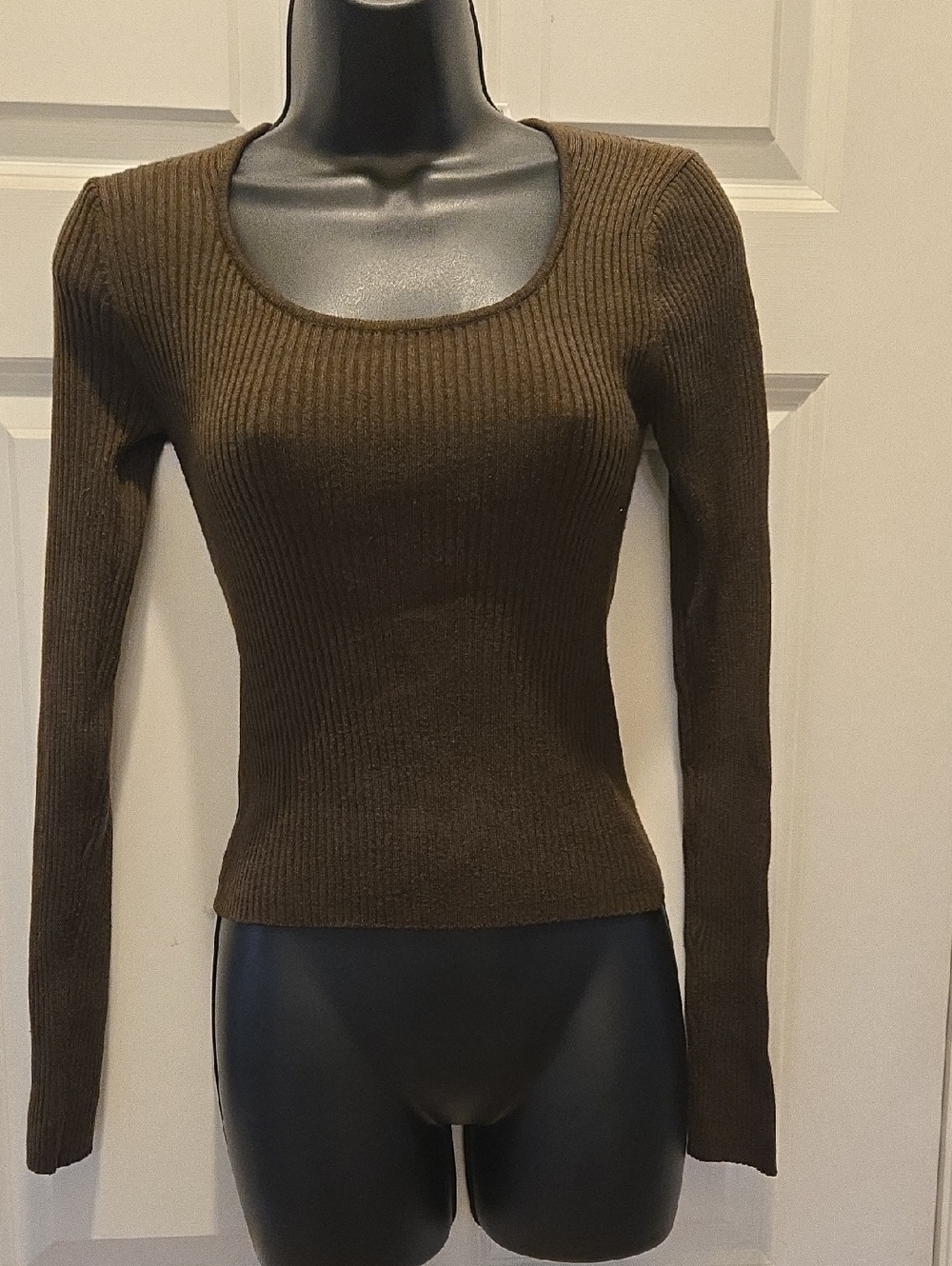 Vintage Y2K Energie Ribbed Knit Long Sleeve Top M Scoop Neck Brown Fitted Tight